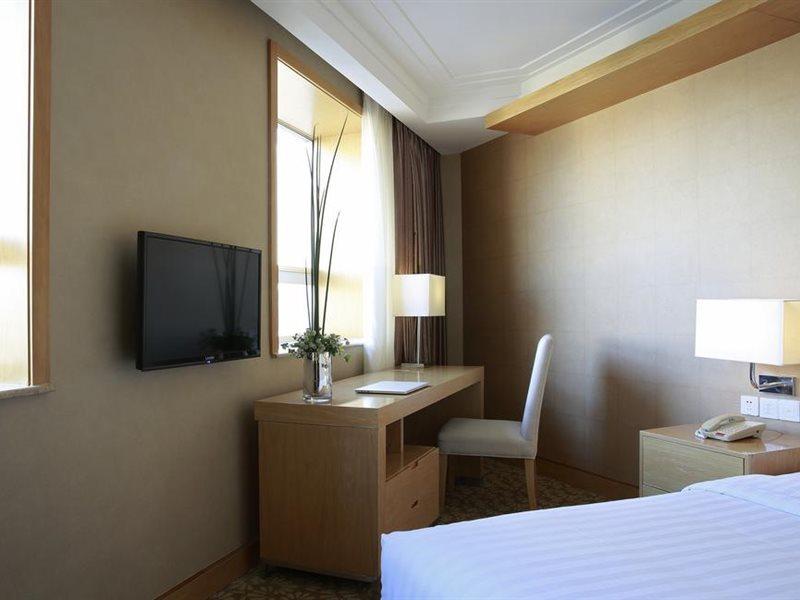 Winterless Hotel Beijing Exterior photo